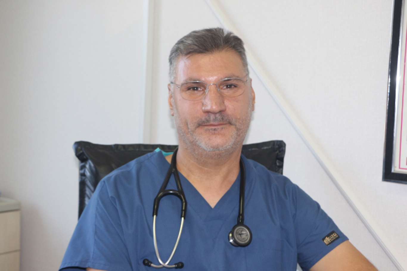 Uzman Dr. Mehmet Aydemir: Enfeksiyondan korunmak için temastan uzak durulmalı